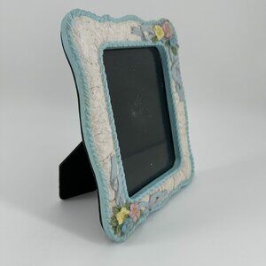 Vintage Pastel Blue Resin Floral Picture Frame Tabletop Easel Style 5x7